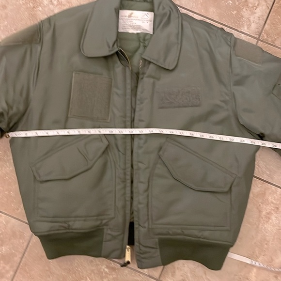 NWOT ultra force puffer bomber jacket military green - Picture 13 of 15